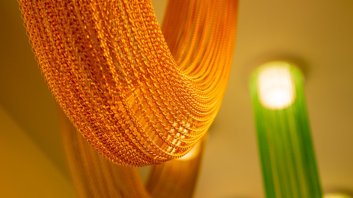 luminaires sur mesure en chaînes à maillons kriskadecor projet @maillemetaldesign - <p>luminaires sur mesure en chaînes à maillons kriskadecor projet @maillemetaldesign</p>