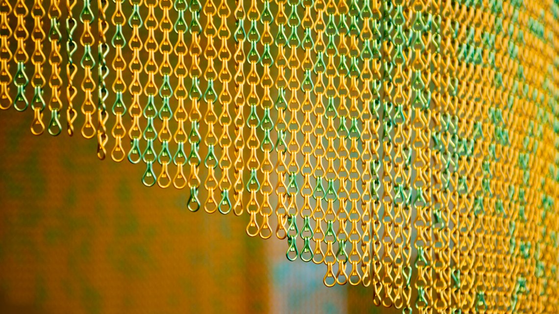 luminaires sur mesure en chaînes à maillons kriskadecor projet @maillemetaldesign - <p>luminaires sur mesure en chaînes à maillons kriskadecor projet @maillemetaldesign</p>